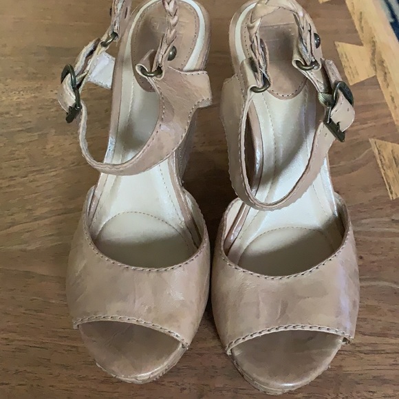 Frye Corrina Woven Leather Wedge Sandals 8 - Picture 2 of 12